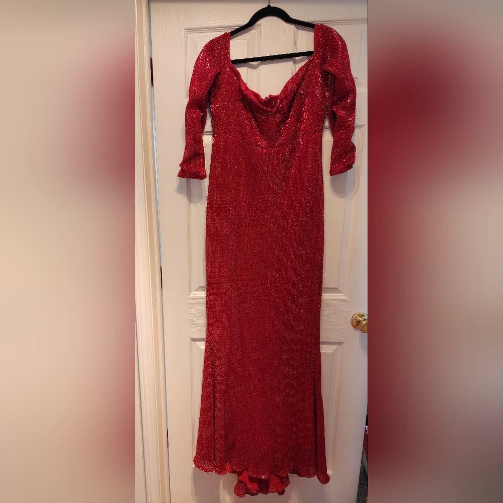 NWOT Size 2x Red Rhinestoned Dress